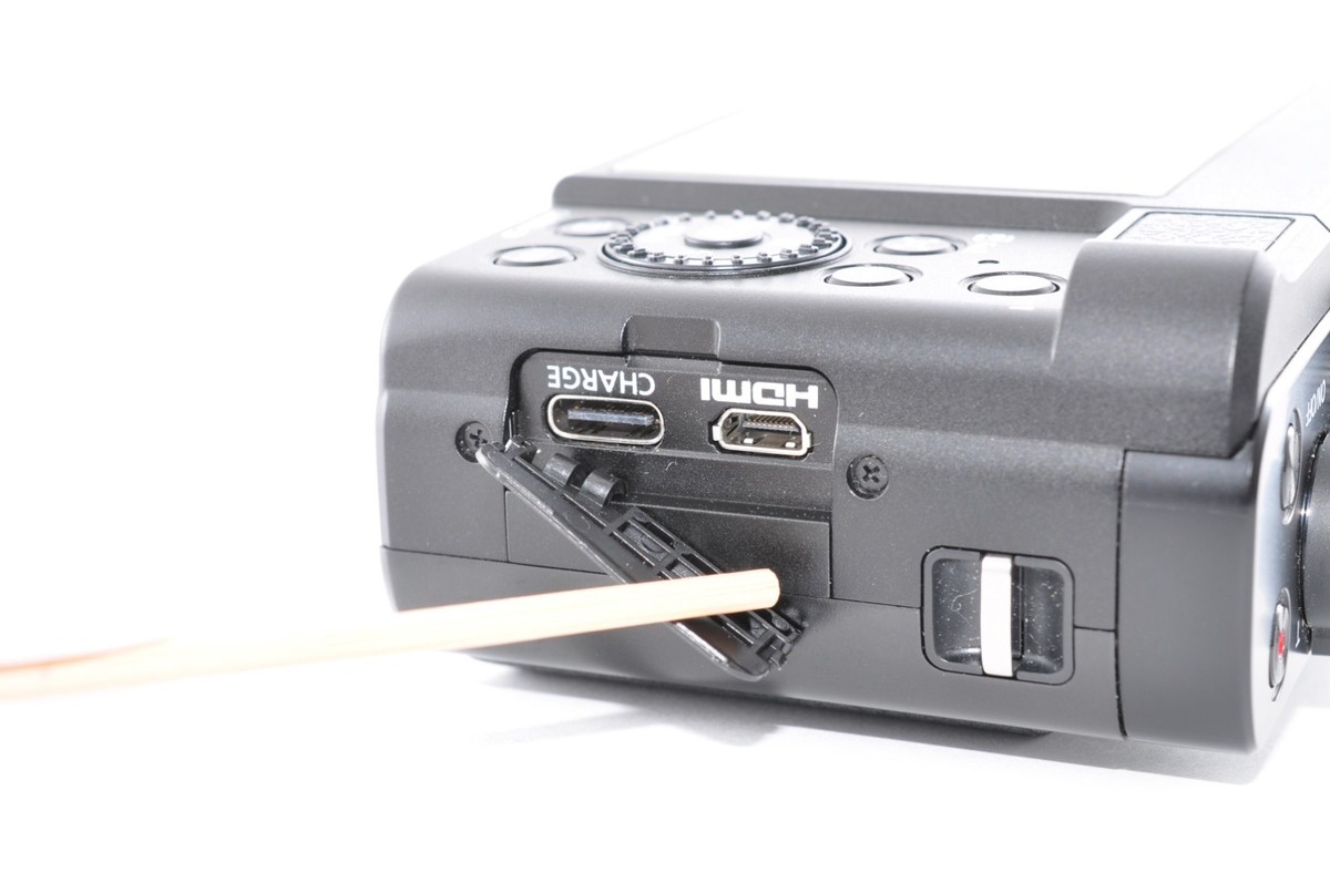 Panasonic Lumix DC-TZ99 Black w/Box Near Mint Compact