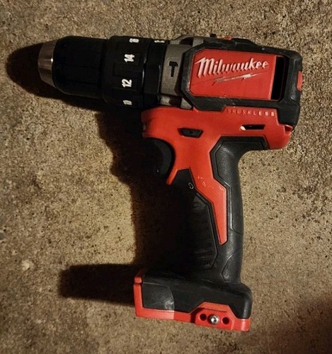 Milwaukee 2903-20 M18 FUEL 18V Li-Ion Brushless Cordless 1/2 in. Drill/Driver