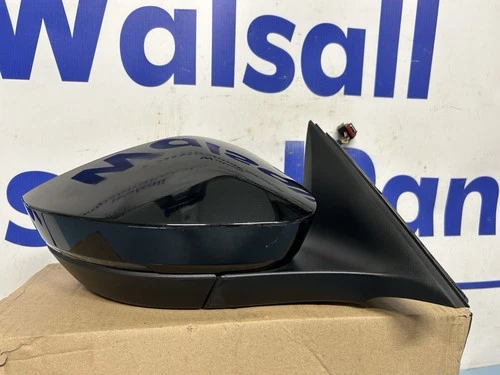 SKODA OCTAVIA O/S RIGHT WING MIRROR *BLACK* 2020 - ON GENUINE 5E8857508B