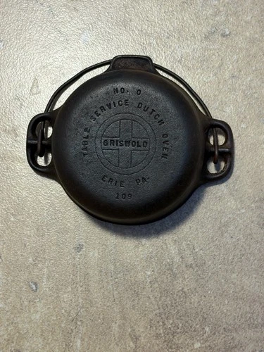 Griswold Cast-Iron Table Service Dutch Oven # 0 With No Lid