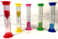 Colorful Sand Timer Set 1-Minute Plastic Hourglass for Games  Classroom 30 Pcs