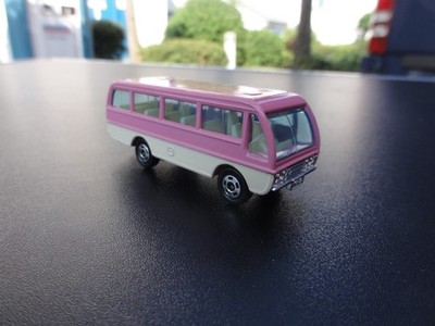 TOMICA 46 MAZDA LIGHT BUS
