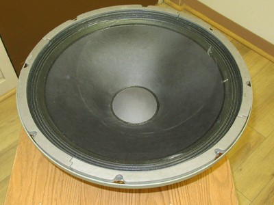 electro voice 18 inch speaker
