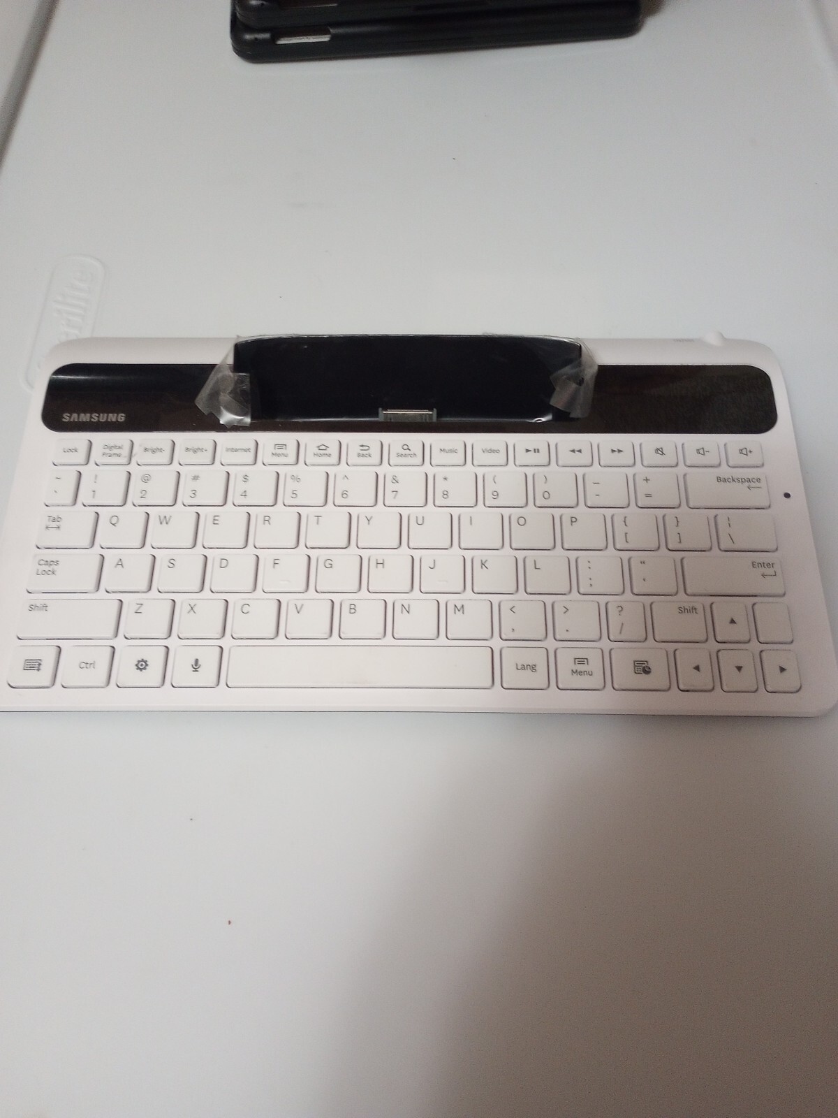 Assorted Tablet Keyboards: Galaxy Tab 4, iPad Mini 4+ Tab 7 Dock  (8 Keyboards)