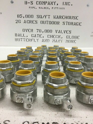 Crouse-Hinds LTB100G 1" Liquid Tight Connector w/ Ground Lug Insulated Fitting - Afbeelding 8 van 10