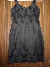 Woman's Black Rose Dress Vintage  Sz - 7-8