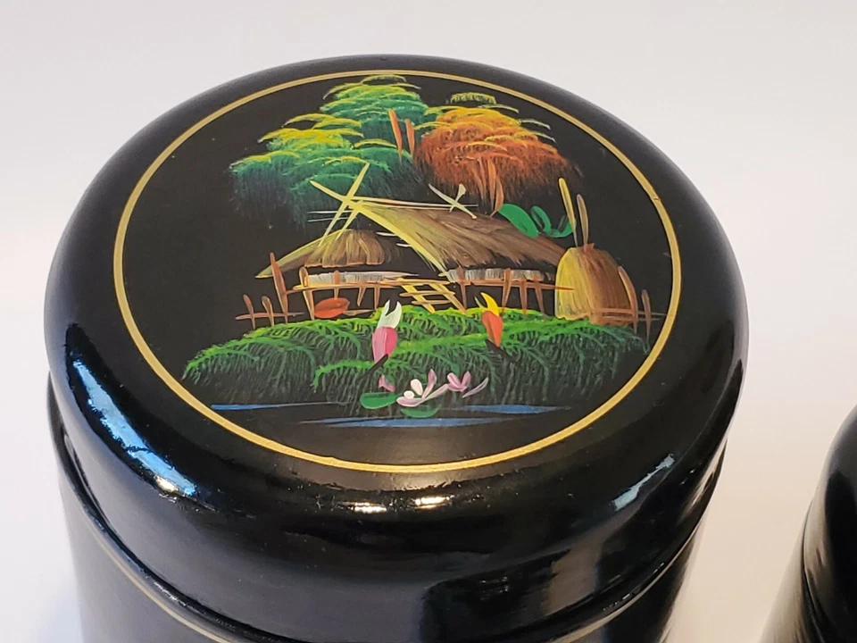 Fedir Laquered Handpainted Nesting Boxes Bungalow Scene Mango Wood Set of 3 EUC - Image 3 of 4