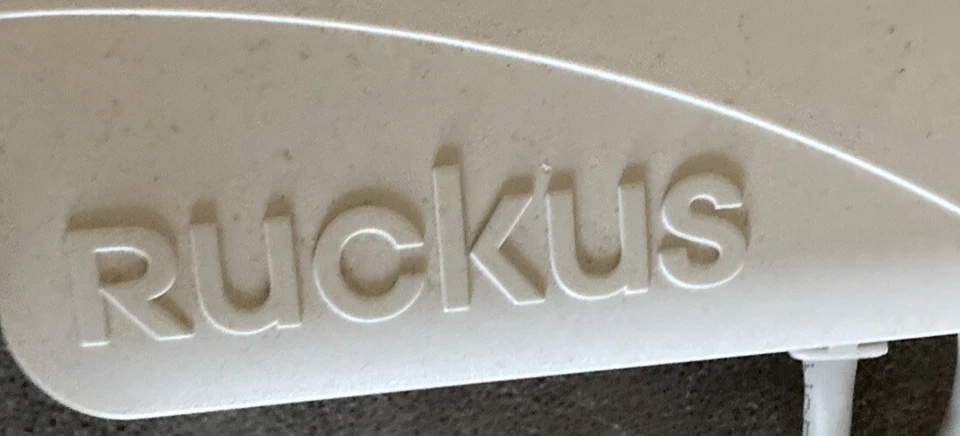 Ruckus Zoneflex 7372 Dual-Band 802.11n Wireless Access Point US00, Untested - Image 2 of 4