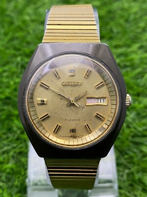 Vintage Citizen 21 Jewels Call.8200 Automatic 51-0777 Watch Japan