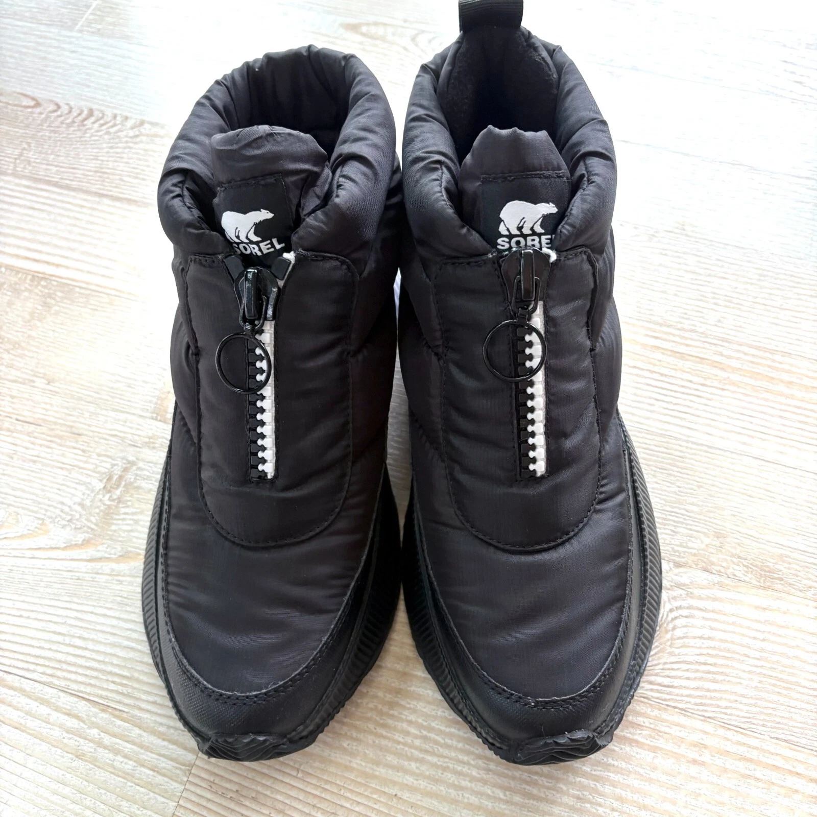sorel out n about iii puffy waterproof zipper boots