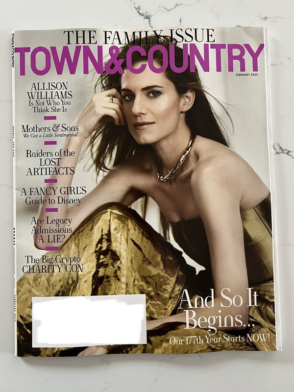 NEW Town & Country Magazine February 2023 The Family Issue Allison Williams