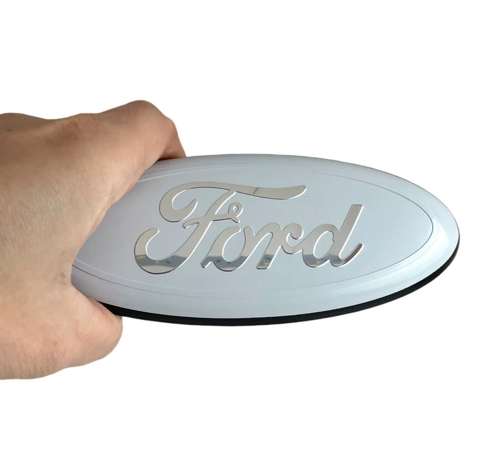 Placa de identificación trasera de maletero con logotipo de Ford ovalada de 5" Taurus C-Max Escape Focus Foto 2 de 4