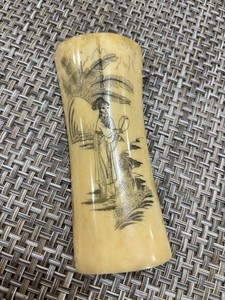 Vintage Asian Carved Horn Pendant Scrimshaw Woman Scene Buffalo Horn