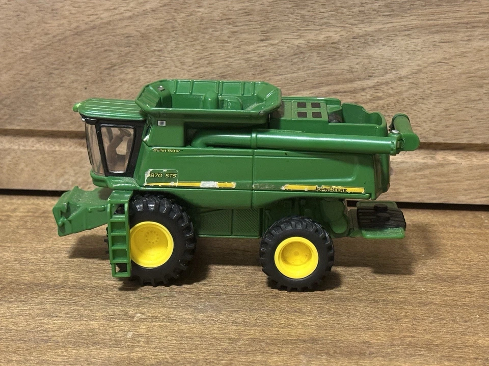 ERTL John Deere 9870 STS Combine 1:64 Die Cast Metal - Image 2 of 4