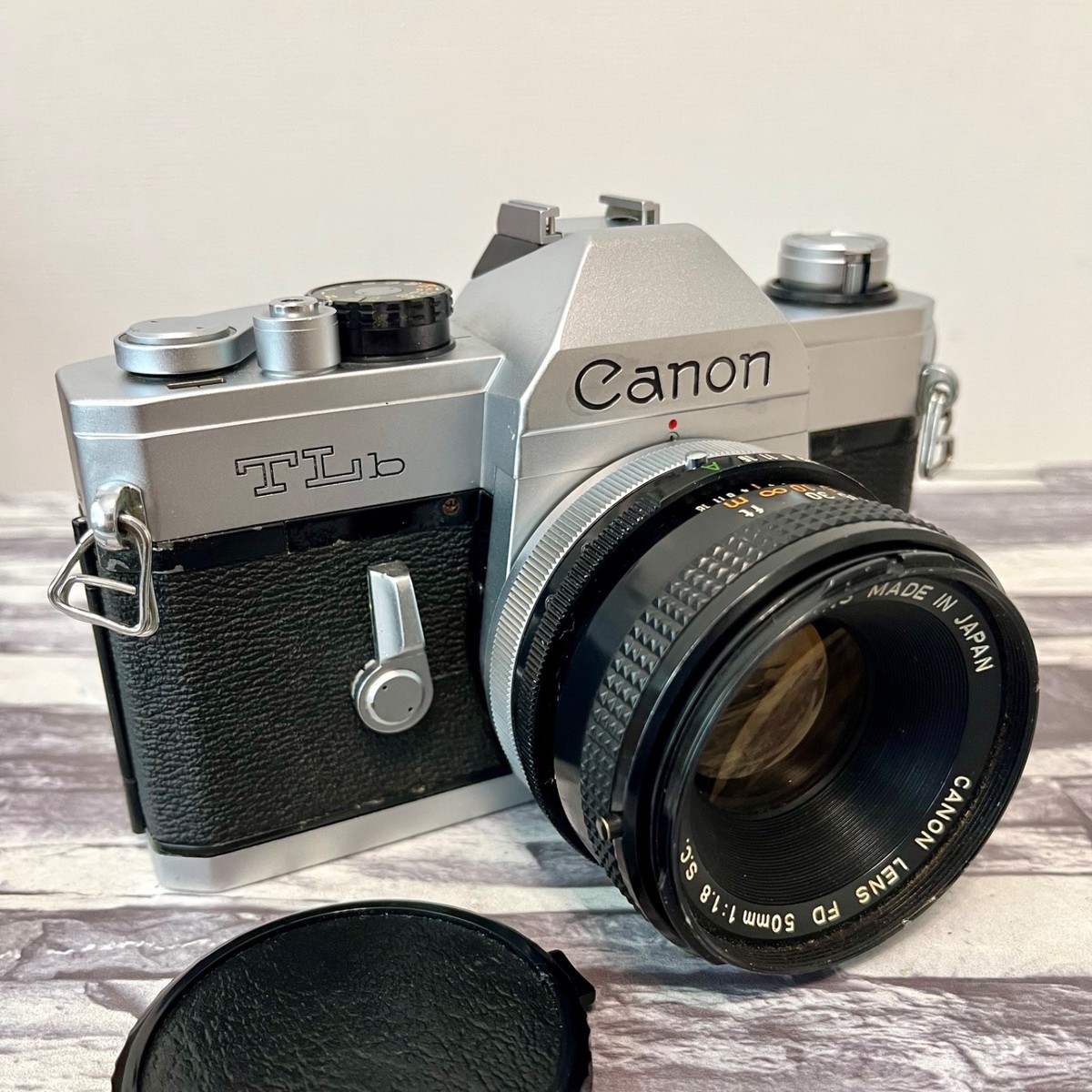 Canon TLb SLR 35mm Film Camera w/ Canon Lens FD 50mm F1.8 s.c.