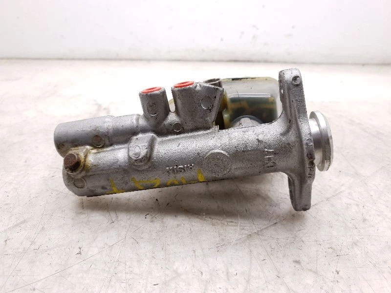 96-00 TOYOTA 4RUNNER 3.4L 6CYL MONTAJE CILINDRO MAESTRO FRENO  Foto 4 de 4