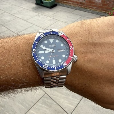 Seiko 4R36-05V0 Air Divers 200m Special Edition Automatik Pepsi Herrenuhr