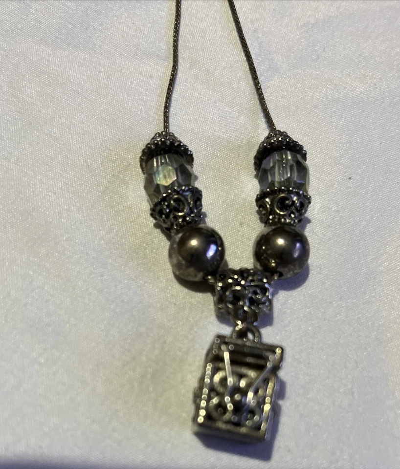 Collar Caja Medallón Tesoro Recuerdo Oración De Colección con Cuentas y Piedras Foto 3 de 4