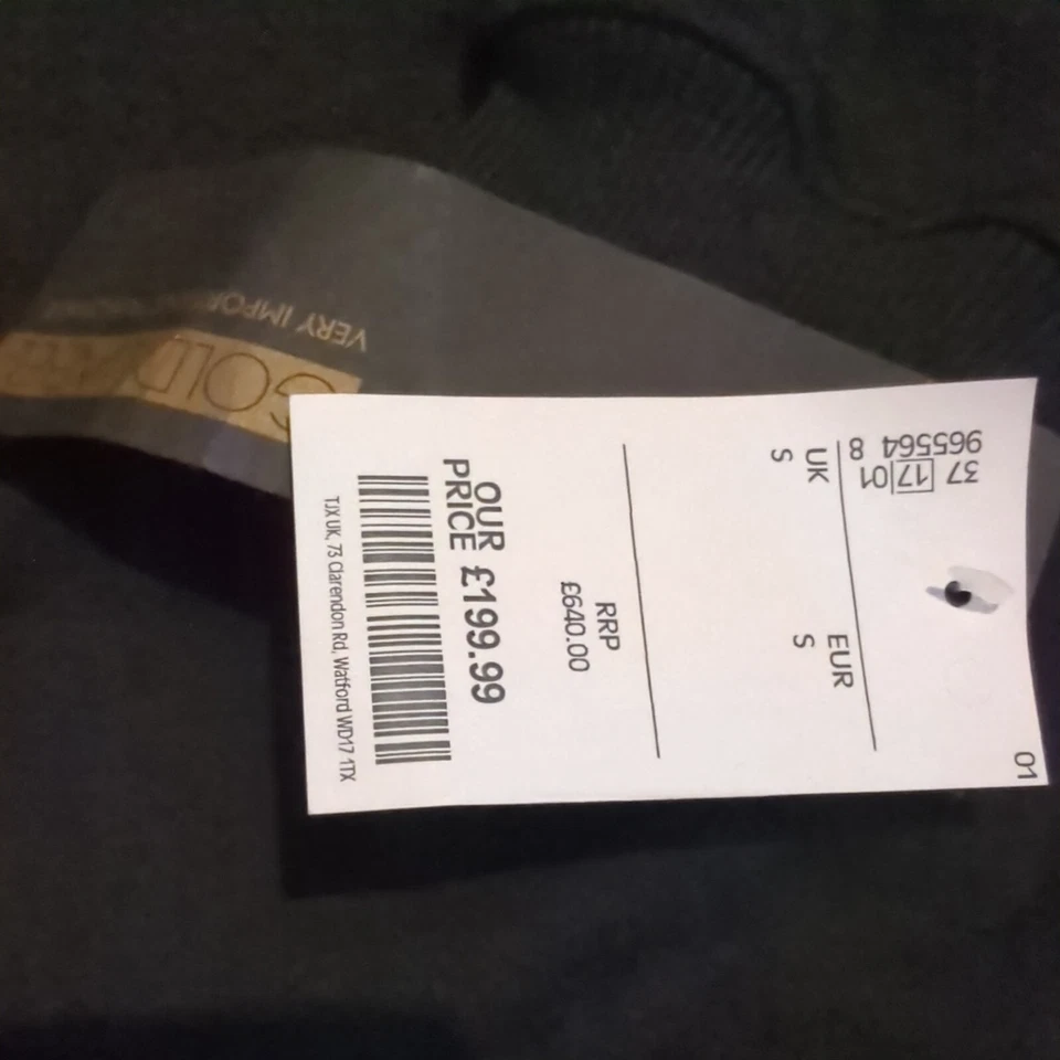 mens balmain jumper  brand new rrp £640 cost £200 from tk max  - Image 2 of 4