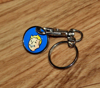 Fallout 4 76 Promo Schlüsselanhänger Keychain Shopping Cart Chip / Einkaufschip