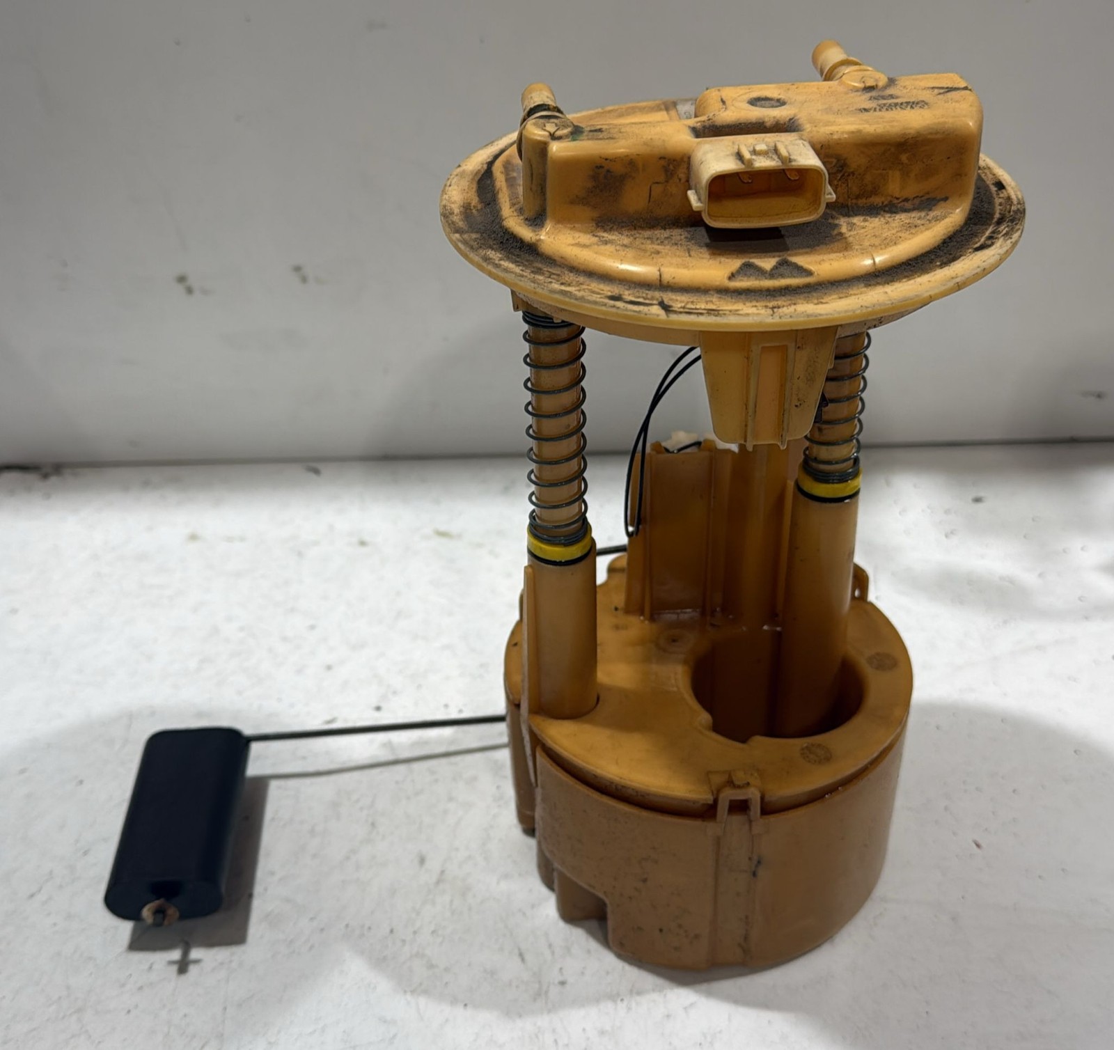 POMPA CARBURANTE PER RENAULT Modus 1° Serie diesel 1500 (04>06)