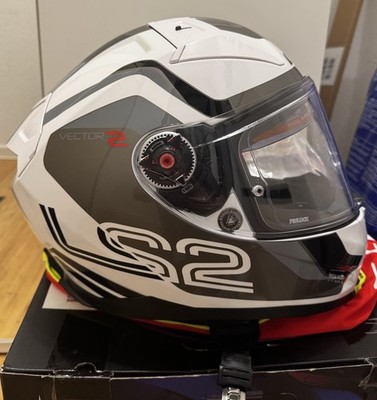 LS2 FF811 Vector II metric, weiß - Integralhelm UNBENUTZT