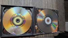 Shenmue - Sega Dreamcast - CIB - 3 game discs and passport disc - tested