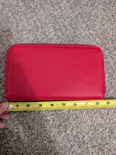 THIRTY ONE Zip Around Jewell All About The Benjamins Wallet Red Pebbled