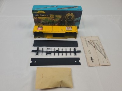 Ho Scale Athearn Union Pacific 50' Double Door Boxcar UP 300620 Blue Box 