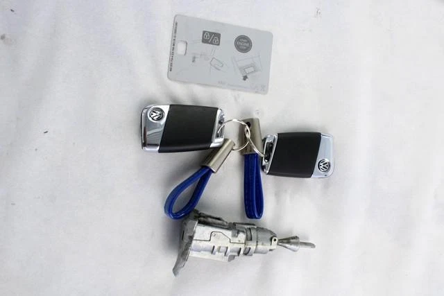 Set Serrure-Gâche Ouverture Avec Double Clé et Carte Allumage Volkswage - Photo 2/4