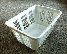 Vintage Rubbermaid Rectangular Laundry Clothes Basket No 2965 22 