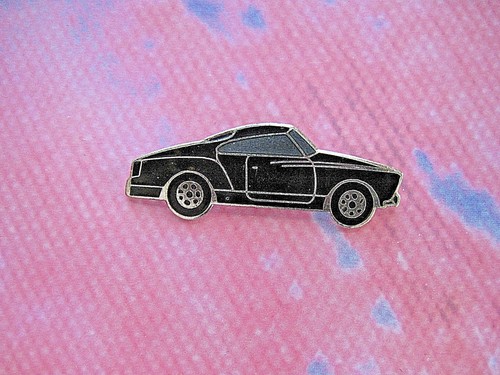 Vintage KARMANN GHIA - hat pin , tie tac , lapel pin , hatpin GIFT BOXED ga - Picture 9 of 11