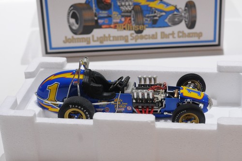 GMP 4-CAM FORD AL USNER JOHNNY LIGHTING SPECIAL DIRT CHAMP SCALE 1:18 NEW COA 1 - Picture 6 of 10