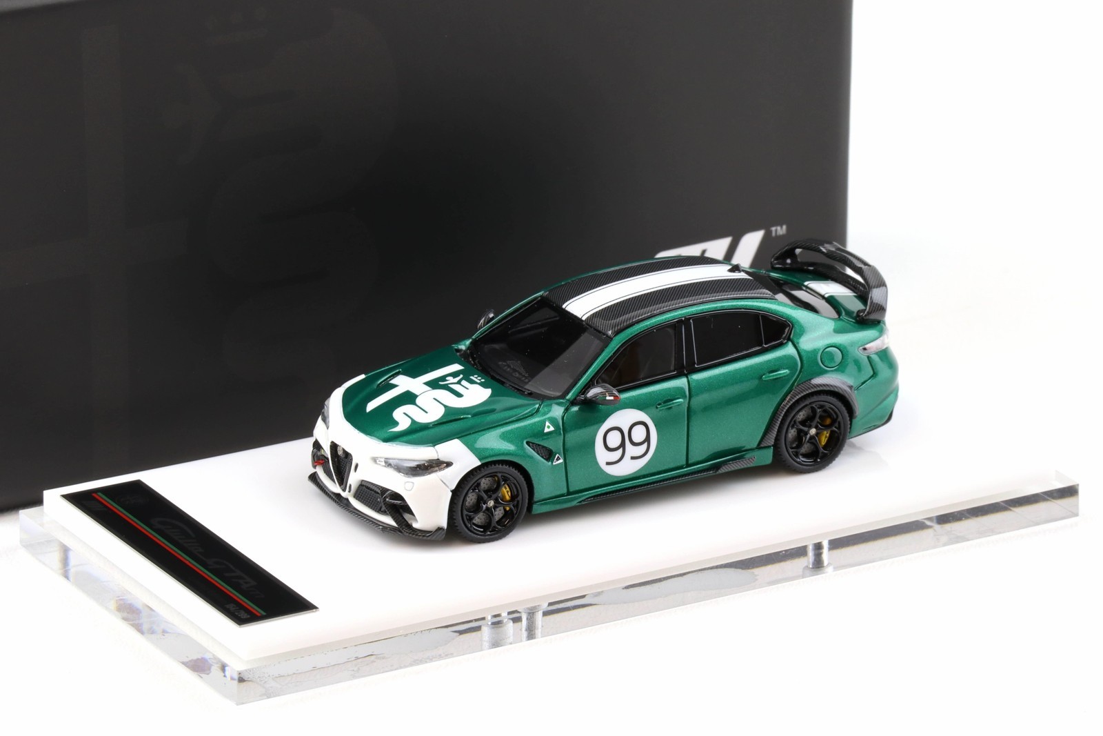 1:64 Alfa Romeo Giulia GTAm Montreal Green Engine Propeller / Decal MH64009GT