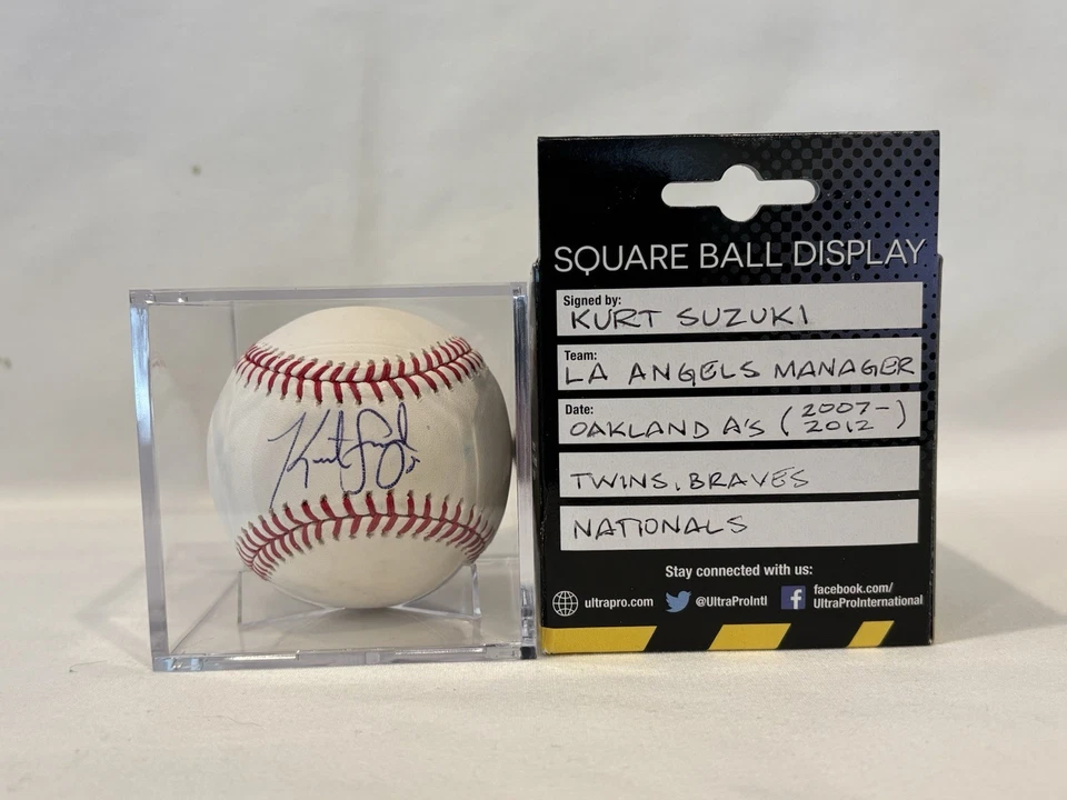 Juego de béisbol + Bobblehead firmado por Kurt Suzuki, 2008 Oakland A's SGA, LA Angels Foto 4 de 4