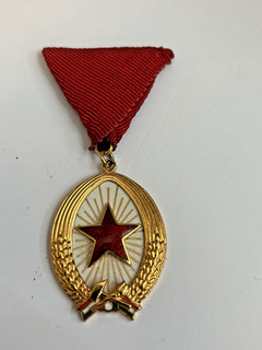 VINTAGE HUNGARY COMMUNIST ORDER OF LABOR MEDAL GOLD GRADE SOCIALIST COLD WAR