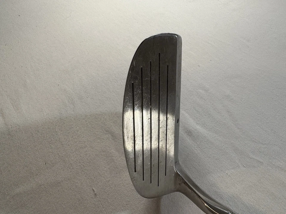 Acer Men's XK Wedge Flipper 46-Degree Utility Chipper Iron Steel Shaft RH 35.5" - Image 3 of 4