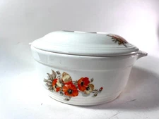 Vintage Knowles Utility Ware Covered Casserole Dish Red Poppies 8"
