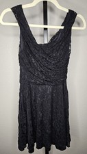 Express Womens Size 4 Black Lace Overlay Sleeveless Dress