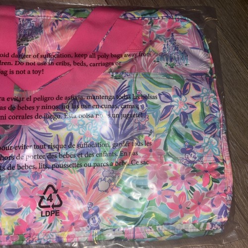 Disney x Lilly Pulitzer Bag Dreamin Beale Weekender Minnie Daisy Pink Parks NWT - Picture 10 of 12