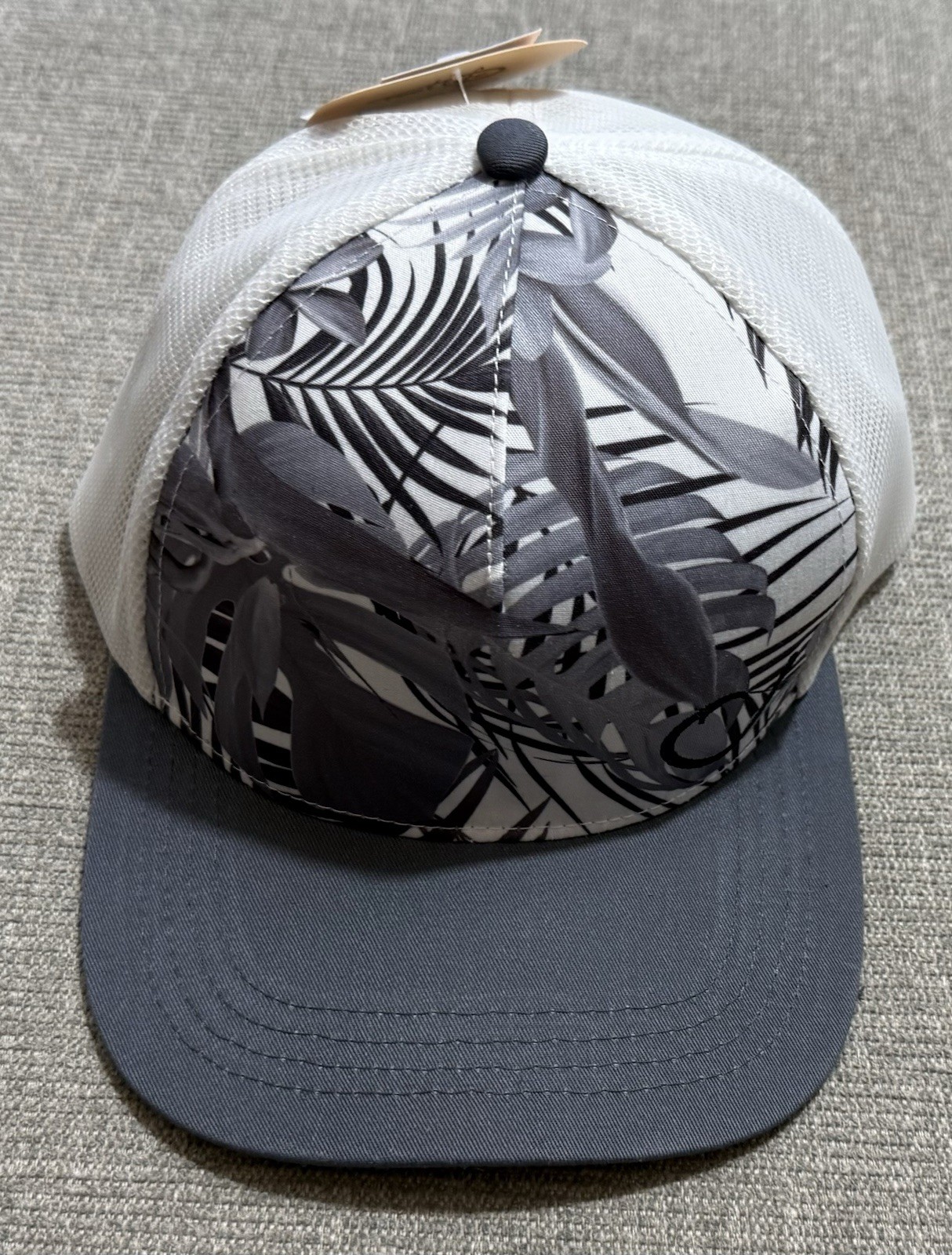 NEW W/ TAGS REEL LIFE Fishing Baseball Hat Cap Adjustable Sn
