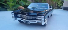 KK Scale Cadillac Coupe De Ville Convertible 1:18