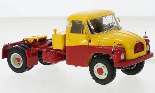 Premium Classixxs PCL47143 - 1/43 - Tatra T138 NT, Yellow/Red - New