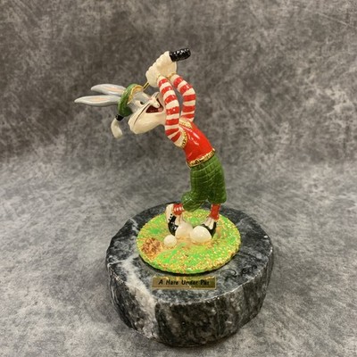 Warner Bros. 1993 Bugs Bunny Figurine  A Hare Under Par  By Ron Lee Vintage