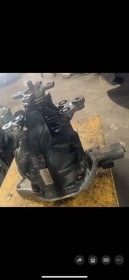 For Mercedes W205 C63 AMG LSD Rear Differential Diff Axle Carrier 3.06 OEM