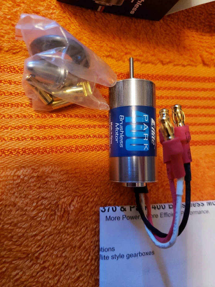 E-flite Brushless Motor 4200Kv Park 400 W/adapter Ring & 12T - JT25 - EFLM1100 - Image 4 of 4
