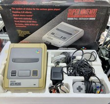 Super Nintendo Entertainment System SNES Boxed Super NES Control Set PAL