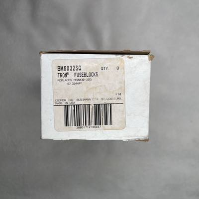 Cooper Bussmann BM6032SQ Buss Fuse Block 30 A 600V Fuse Holder 2 Pole - Qty. 8