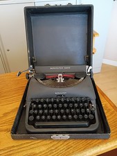 Remington Rand Deluxe Model 5 Portable Black Typewriter, Carrying Case, Tested thumbnail