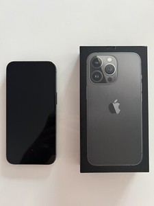 Apple iPhone 13 Pro A2638 (CDMA + GSM) - 256GB - Silber (Ohne Simlock)...